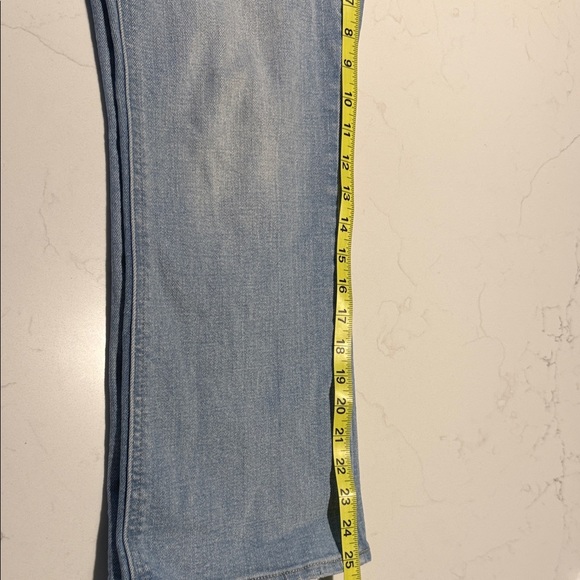 Old Navy Light Blue Straight Leg Jeans - Picture 3 of 3